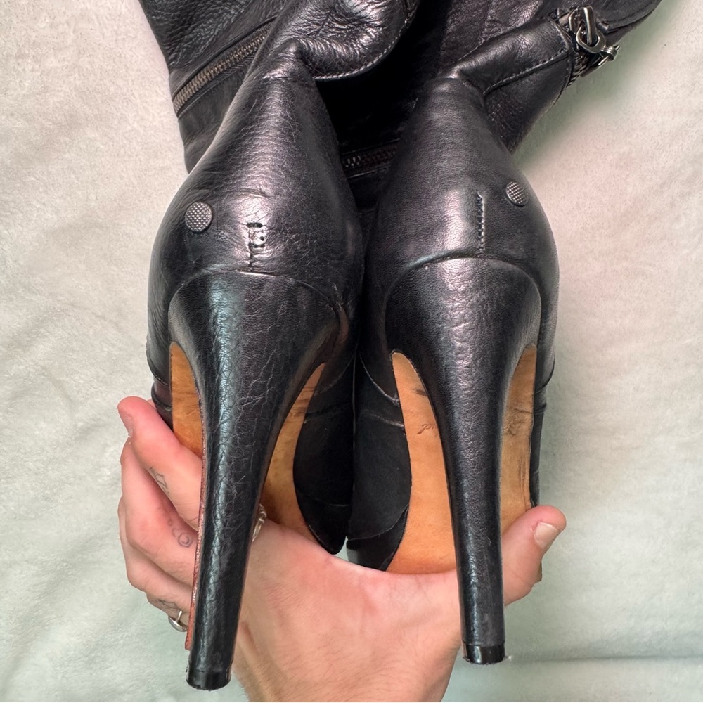Fabulous Y2K Geren Ford Convertible Leather Stiletto Boots w/ a Grunge Punk Vibe - Picture 12 of 15